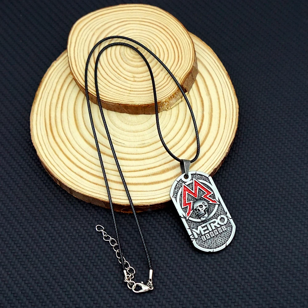 Metro 2033 Pendant Keychain Ga - Home Improvement Game ulasan dan harga